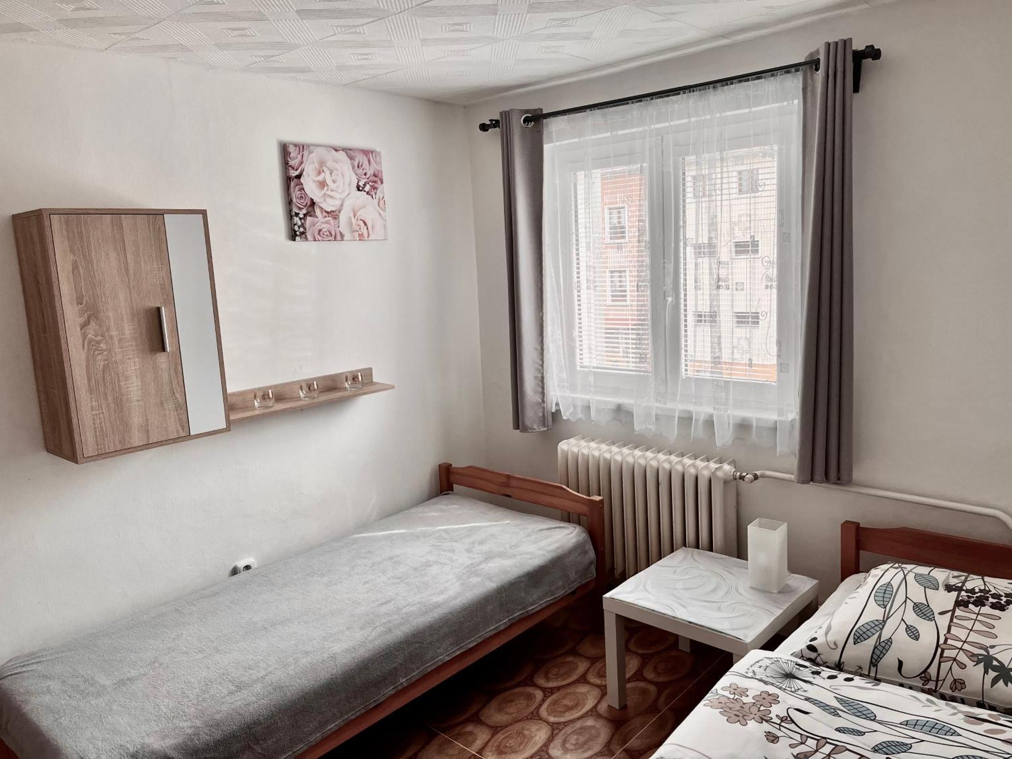 Ubytování U Ropáků Horní Slavkov Exterior foto